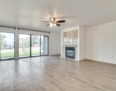 1107 Signal Ridge Place - Photo Thumbnail 2