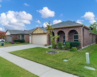 1120 Cheyenne Drive - Photo Thumbnail 2