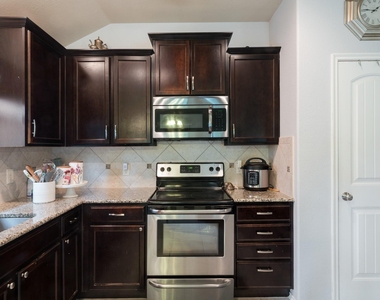 1120 Cheyenne Drive - Photo Thumbnail 18