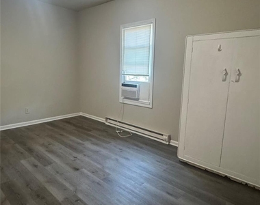 617 Pinoca Street - Photo Thumbnail 2