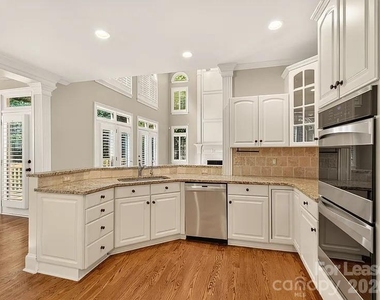 4811 Old Course Drive - Photo Thumbnail 17
