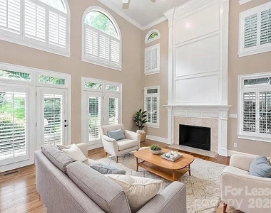 4811 Old Course Drive - Photo Thumbnail 6
