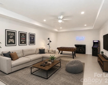 4811 Old Course Drive - Photo Thumbnail 44