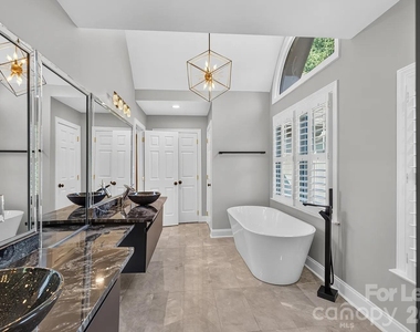4811 Old Course Drive - Photo Thumbnail 31