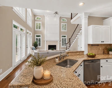4811 Old Course Drive - Photo Thumbnail 12