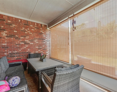 9109 Hawley Drive - Photo Thumbnail 32
