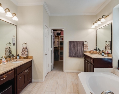 9109 Hawley Drive - Photo Thumbnail 18