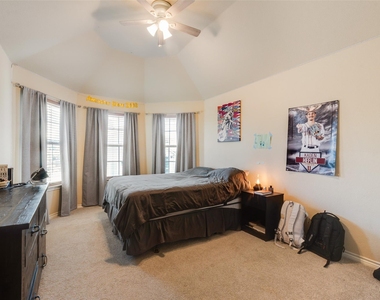 9109 Hawley Drive - Photo Thumbnail 31