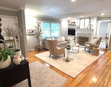 3625 Kelway Avenue - Photo Thumbnail 2