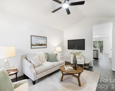 913 Tennyson Drive - Photo Thumbnail 2