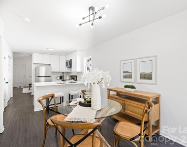 913 Tennyson Drive - Photo Thumbnail 13