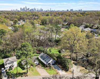 913 Tennyson Drive - Photo Thumbnail 8