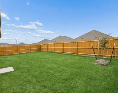 3109 Lynmar Lane - Photo Thumbnail 29