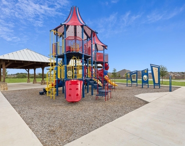 3109 Lynmar Lane - Photo Thumbnail 34