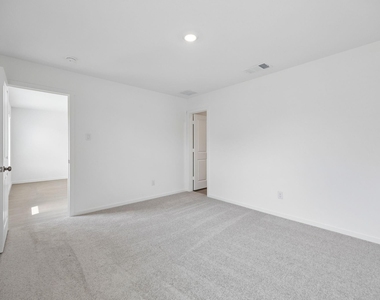 3109 Lynmar Lane - Photo Thumbnail 12