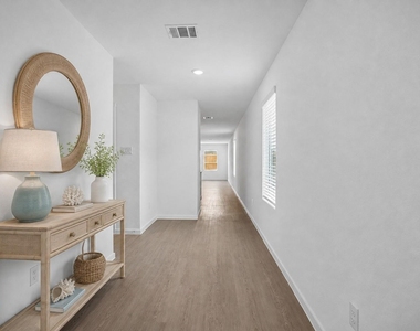 3109 Lynmar Lane - Photo Thumbnail 16