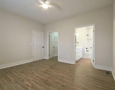 118 Wetmore Road - Photo Thumbnail 6