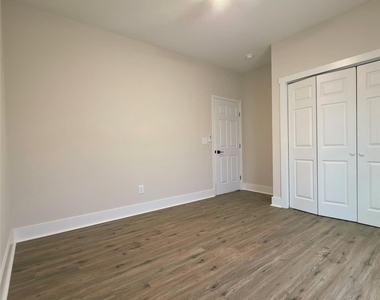 118 Wetmore Road - Photo Thumbnail 11
