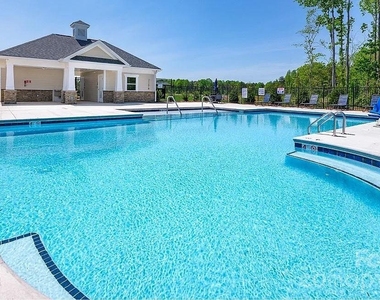 7899 Iron Road - Photo Thumbnail 12