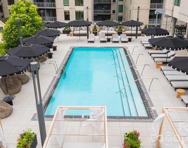 1755 Lombardy Circle - Photo Thumbnail 2