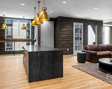 1755 Lombardy Circle - Photo Thumbnail 13