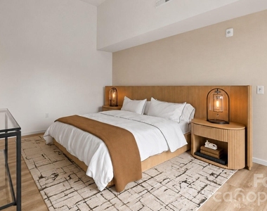 1755 Lombardy Circle - Photo Thumbnail 27