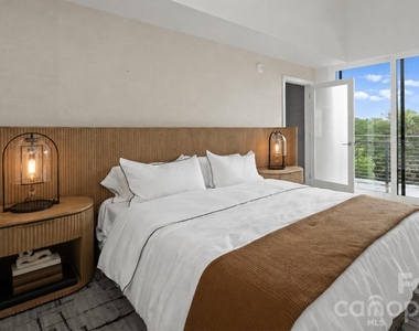1755 Lombardy Circle - Photo Thumbnail 28