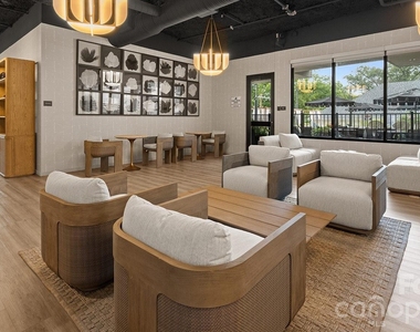 1755 Lombardy Circle - Photo Thumbnail 10