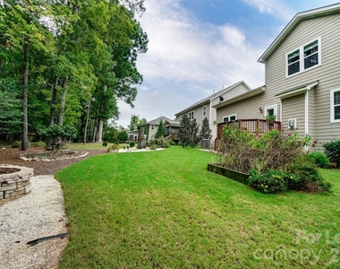 1934 Madeira Circle - Photo Thumbnail 35