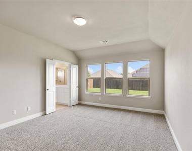 1253 Carinna Drive - Photo Thumbnail 14
