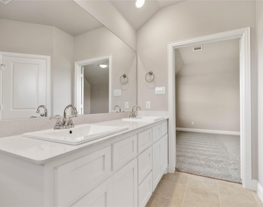 1253 Carinna Drive - Photo Thumbnail 11