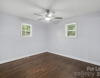 841 Mcarthur Avenue - Photo Thumbnail 16