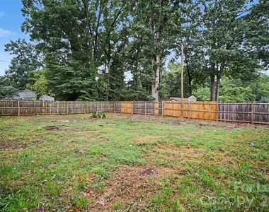 841 Mcarthur Avenue - Photo Thumbnail 24