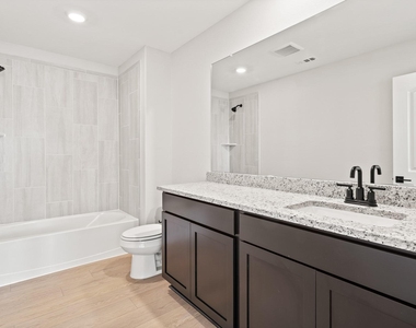 1107 Bullock Drive - Photo Thumbnail 7