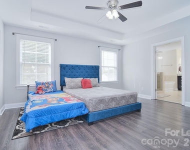 1445 Overlea Place Nw - Photo Thumbnail 29