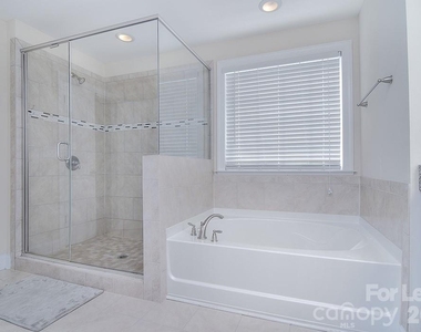 1445 Overlea Place Nw - Photo Thumbnail 26