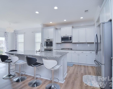 1445 Overlea Place Nw - Photo Thumbnail 16