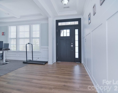 1445 Overlea Place Nw - Photo Thumbnail 14