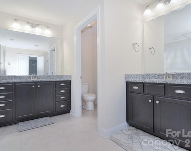 1445 Overlea Place Nw - Photo Thumbnail 25