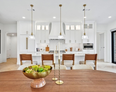 1530 Meeting Street - Photo Thumbnail 4