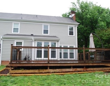 3229 Silver Pond Court - Photo Thumbnail 12