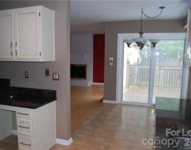 3229 Silver Pond Court - Photo Thumbnail 5