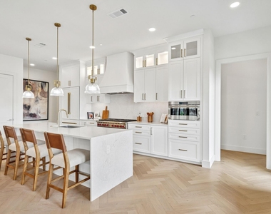 1530 Meeting Street - Photo Thumbnail 8