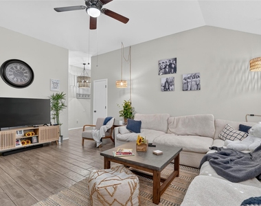 6241 Trinity Creek Drive - Photo Thumbnail 4