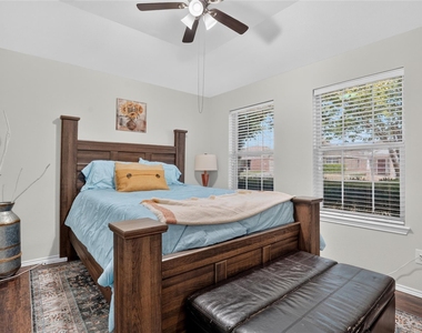6241 Trinity Creek Drive - Photo Thumbnail 11