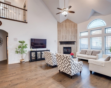 13940 Steadman Drive - Photo Thumbnail 8