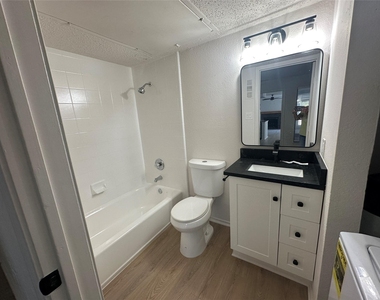 2305 Basil Drive - Photo Thumbnail 5