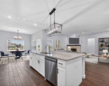 1506 Back Stretch Road - Photo Thumbnail 5