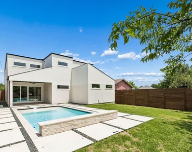 1626 Canada Drive - Photo Thumbnail 29