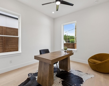 1626 Canada Drive - Photo Thumbnail 26